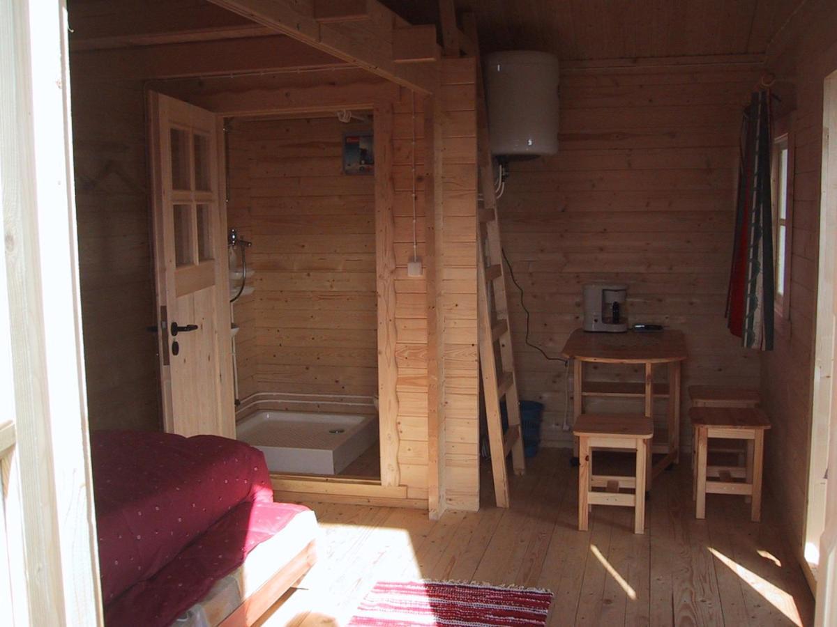 Emmaste Teemaja Hostel Eksteriør bilde