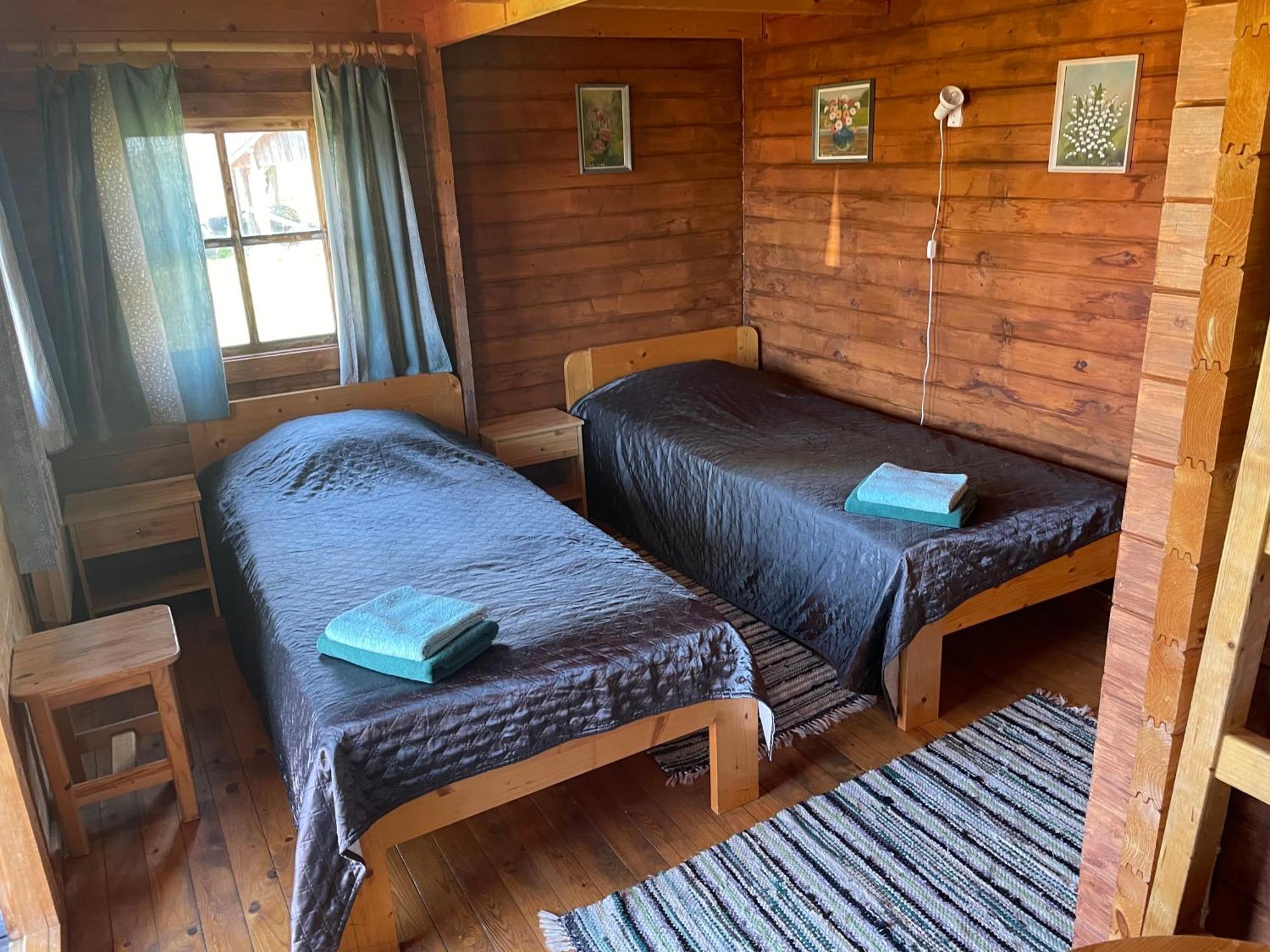 Emmaste Teemaja Hostel Eksteriør bilde