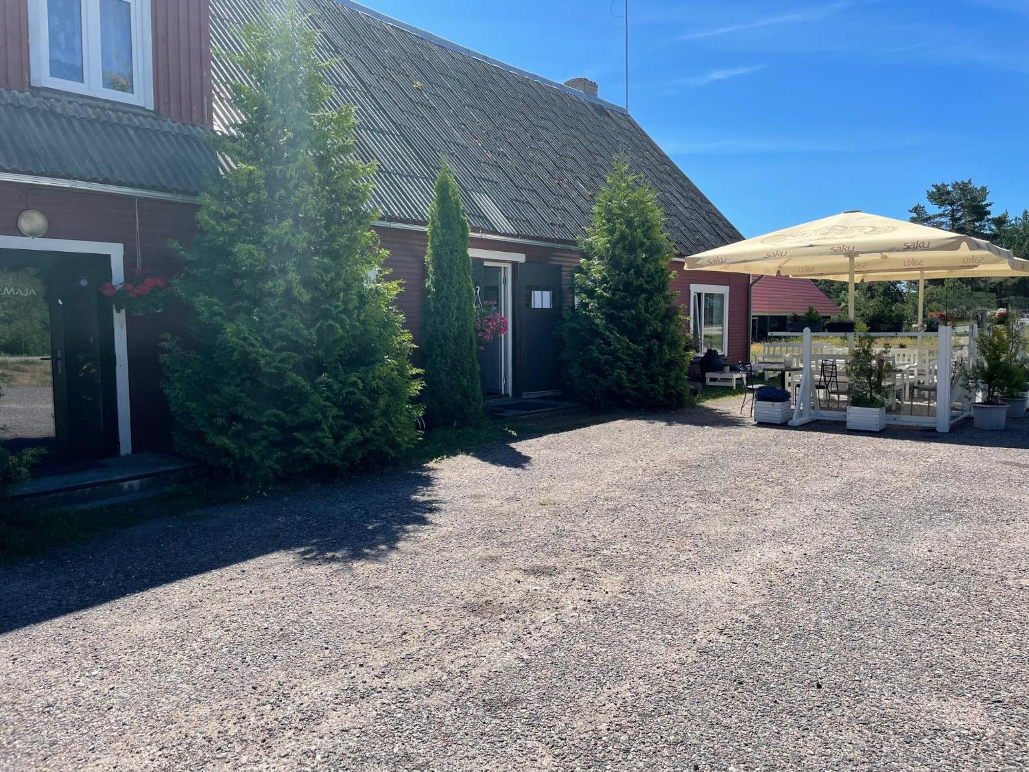 Emmaste Teemaja Hostel Eksteriør bilde